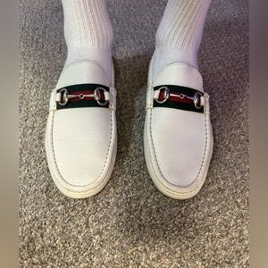 Gucci loafers US size 9.5 gucci 8.5
